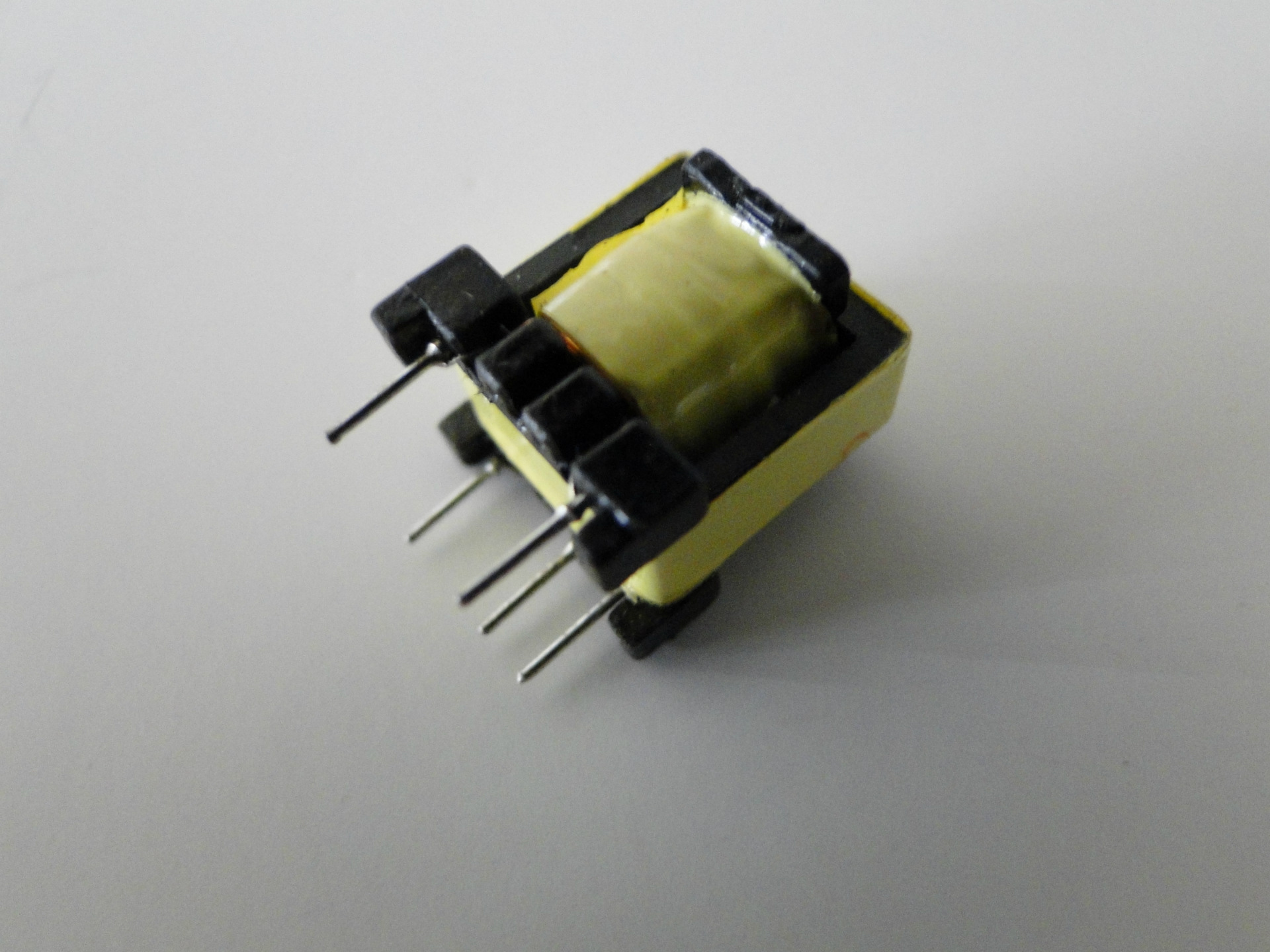 【洛贝】大量供应 电磁炉EE10开关变压器 家用电子元器件图片,【洛贝】大量供应 电磁炉EE10开关变压器 家用电子元器件图片大全,广东洛贝电子科技-7-